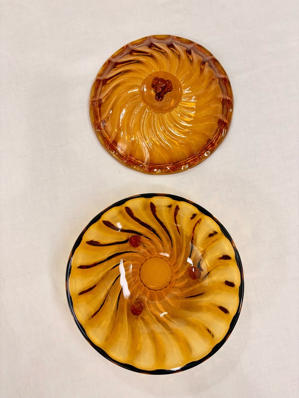 Vintage Nadir Figueiredo Amber Glass Lidded Candy Dish - Picture 11 of 13
